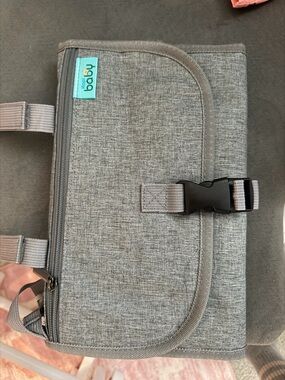 Hopa Grey Travel/Changing Organizer